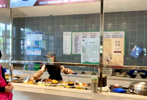 餐厅争议背后的连锁反应 一盒“天价”快餐引发的消费者反思